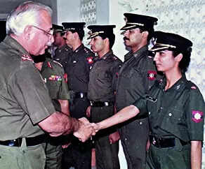 લેડી કેડેટ 001 મેજર જિંગન