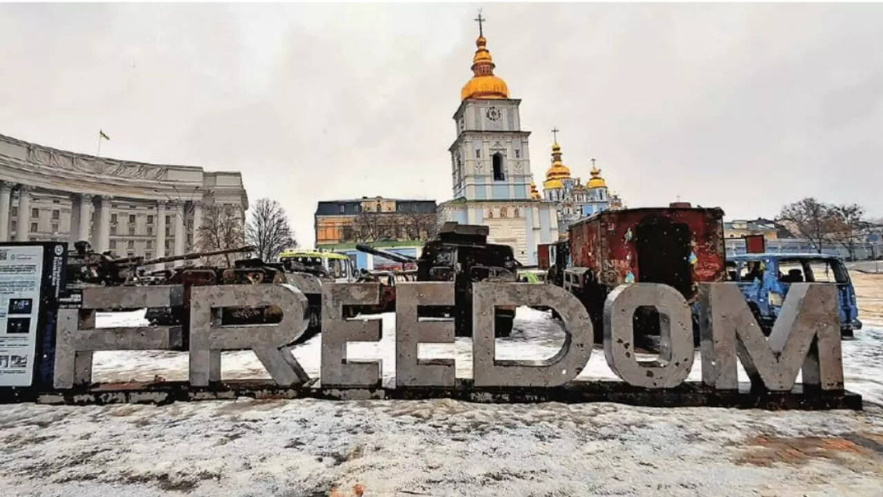The iconic St Michael’s church in Kyiv. This was the harshest winter of the war and the coldest in the last 16 years. Temperatures dropped to -20 degrees Celsius, even as Russia targeted the count