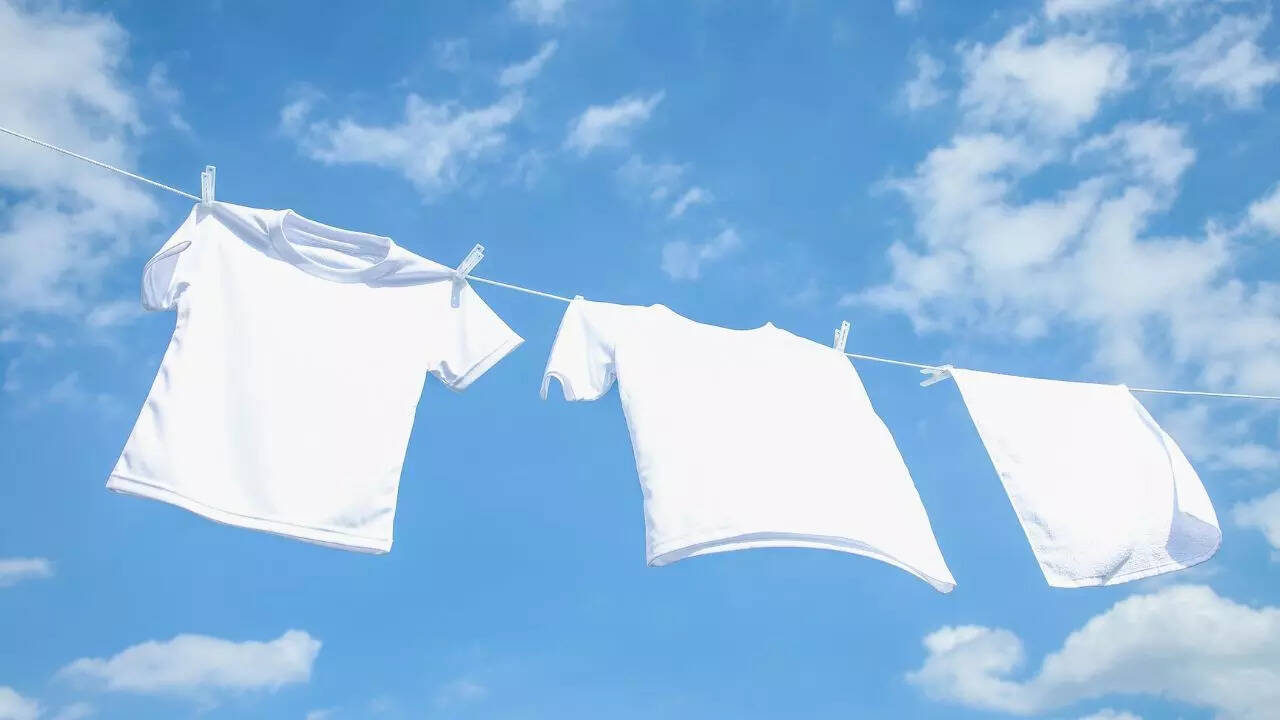 Dry white clothes properly