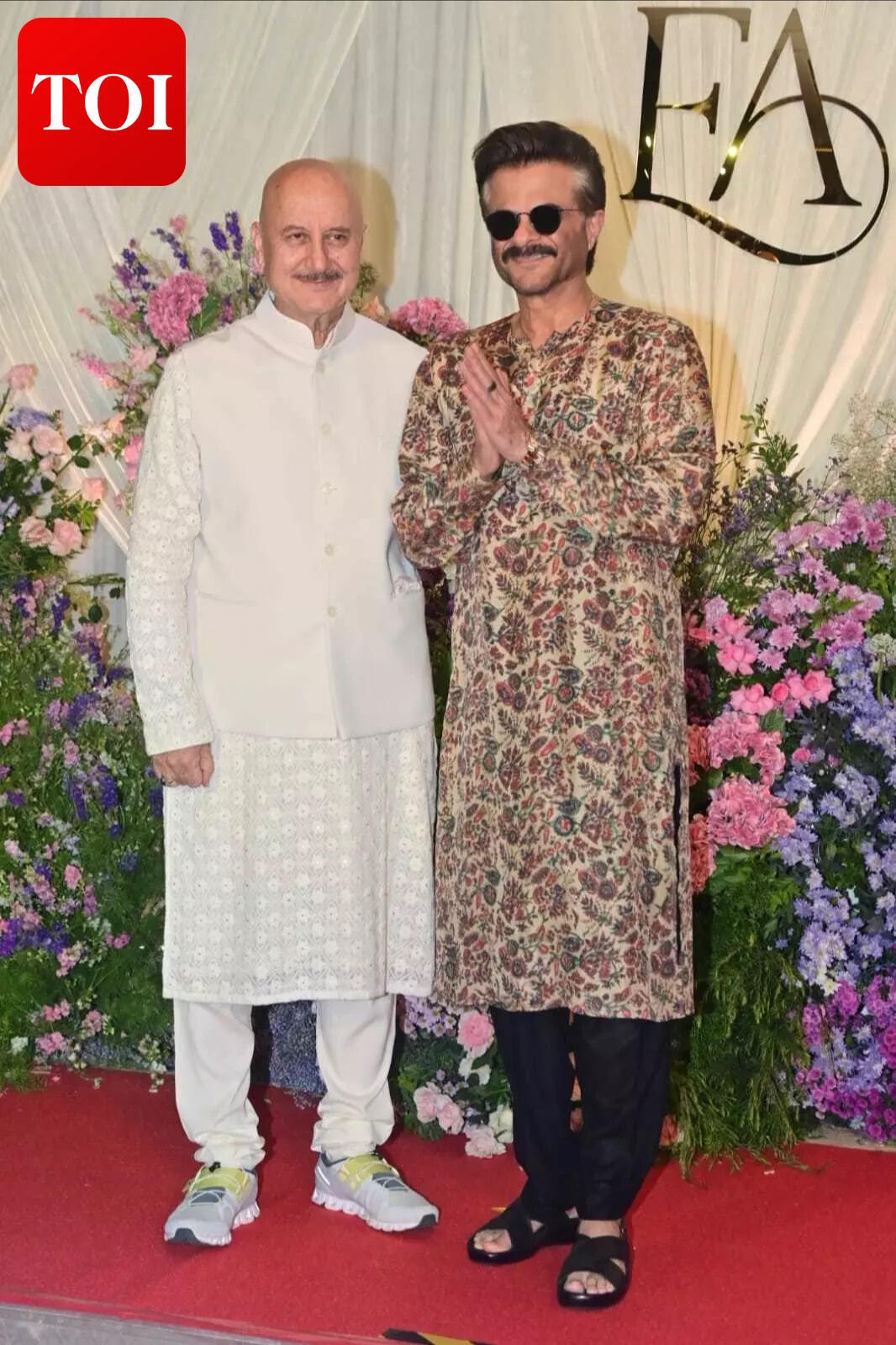 f8af1163-5de5-4d40-b55a-5b004105f904