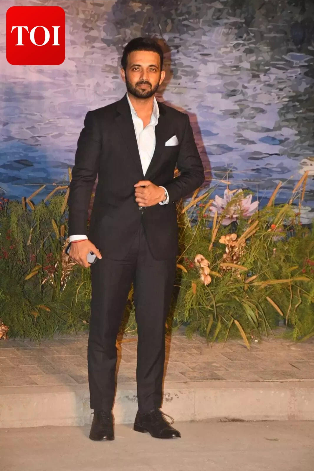 1e0298c6-ee20-4db2-a7d4-f80fdfeb6545