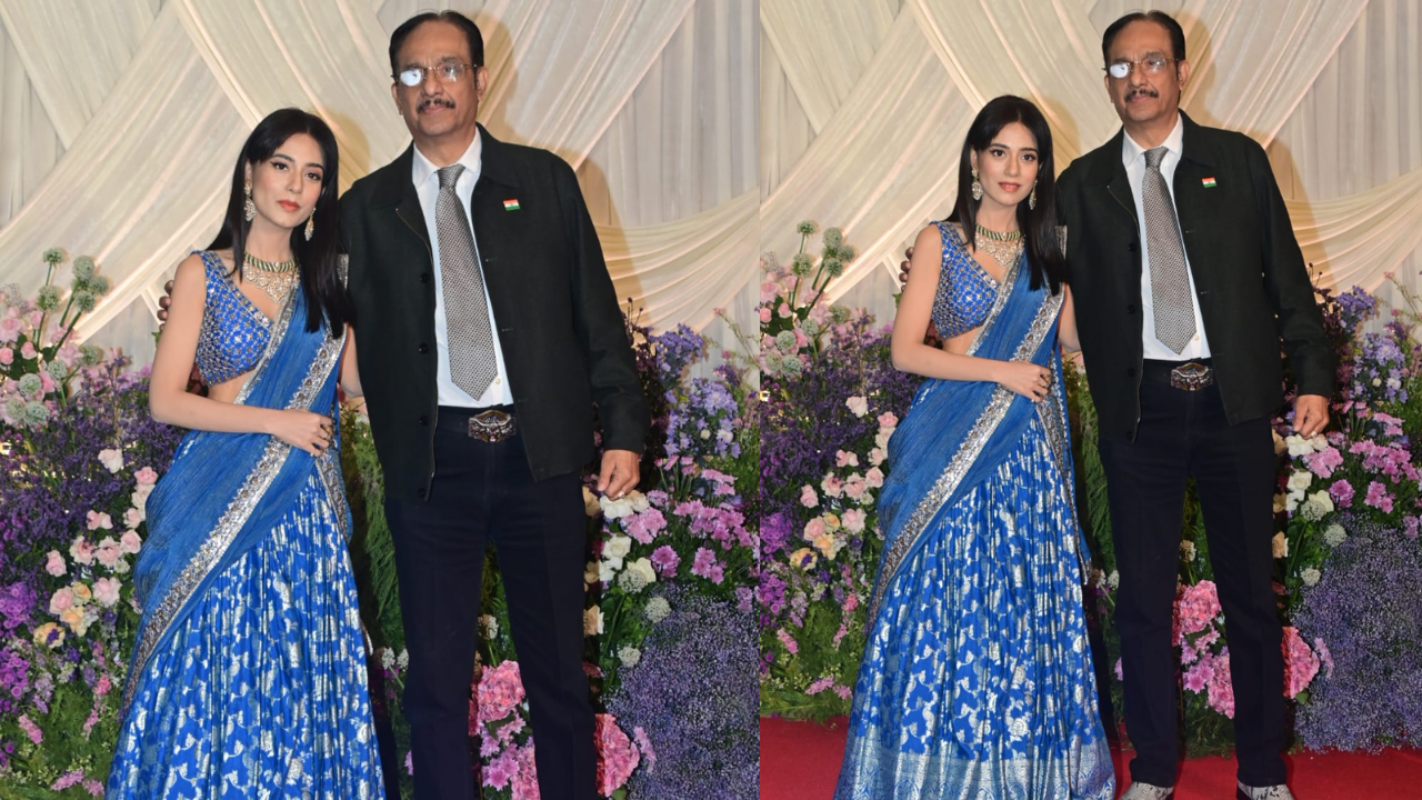 Fans Compare Amrita Rao’s Lehenga Look To Her Vivah Era