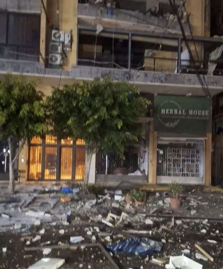 Heavy damage to residential and commercial buildings in Beirut in ongoing attacks (Image: Habib Al-Badawi/ Beirut)