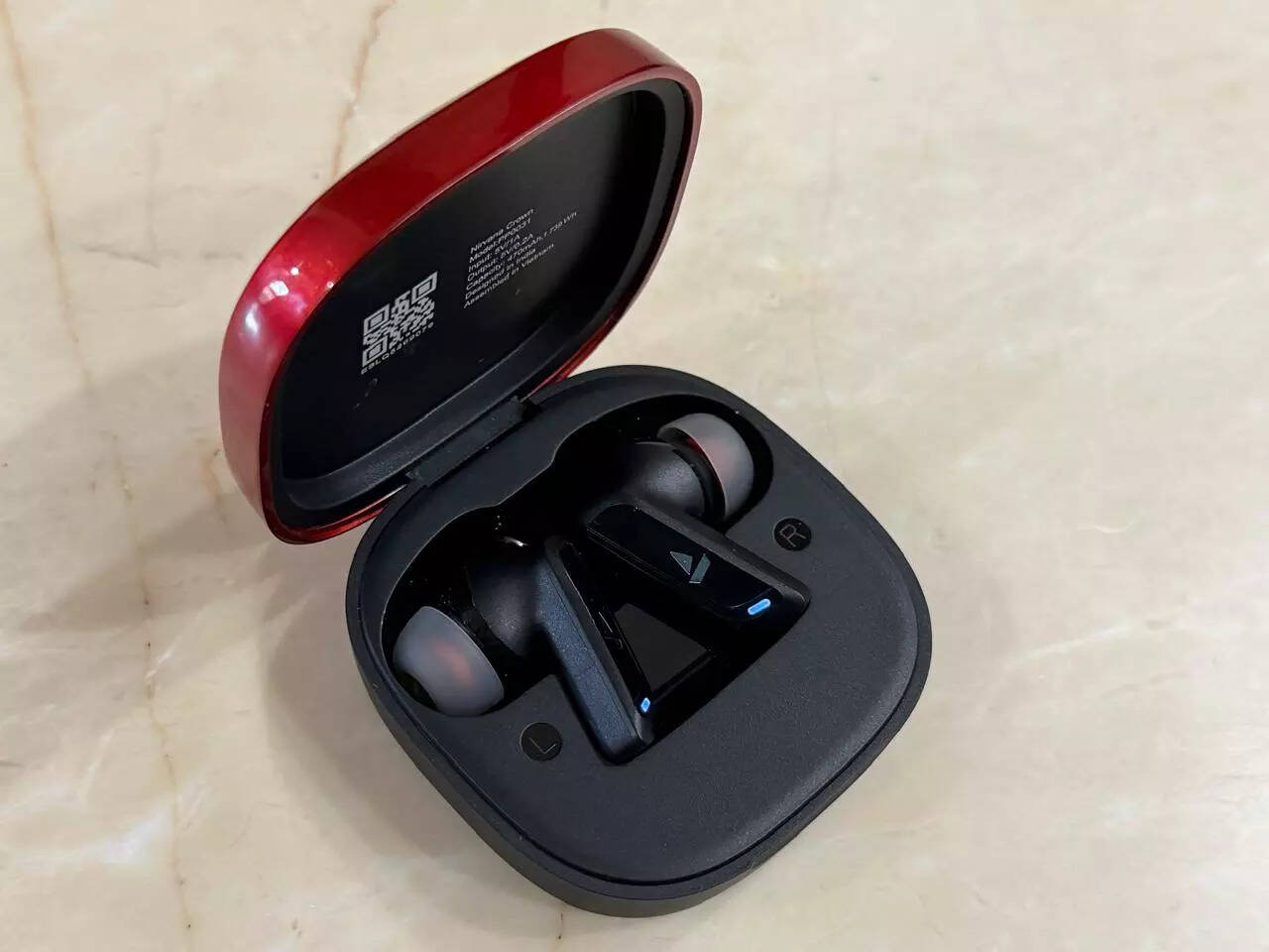 Boat Nirvana Crown TWS