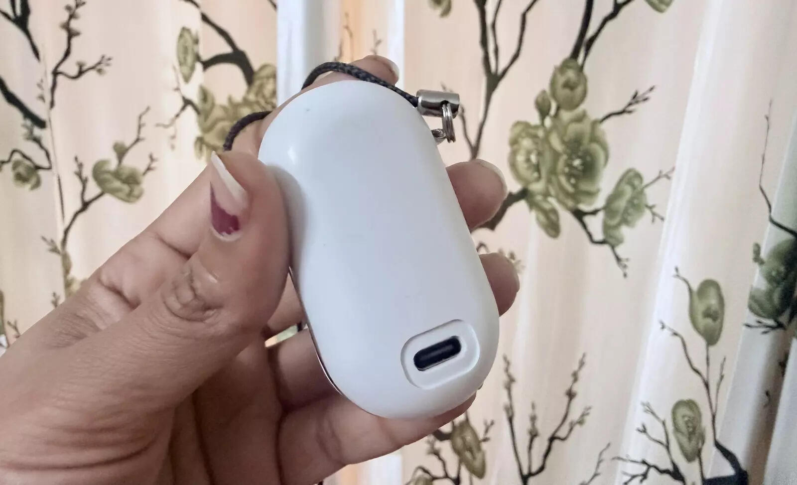 Atovio Pebble wearable air purifier design