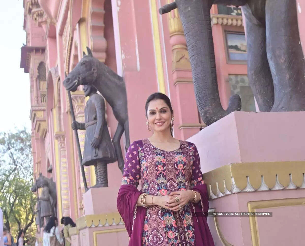 Isha Koppikar at Jawahar Circle Jaipur
