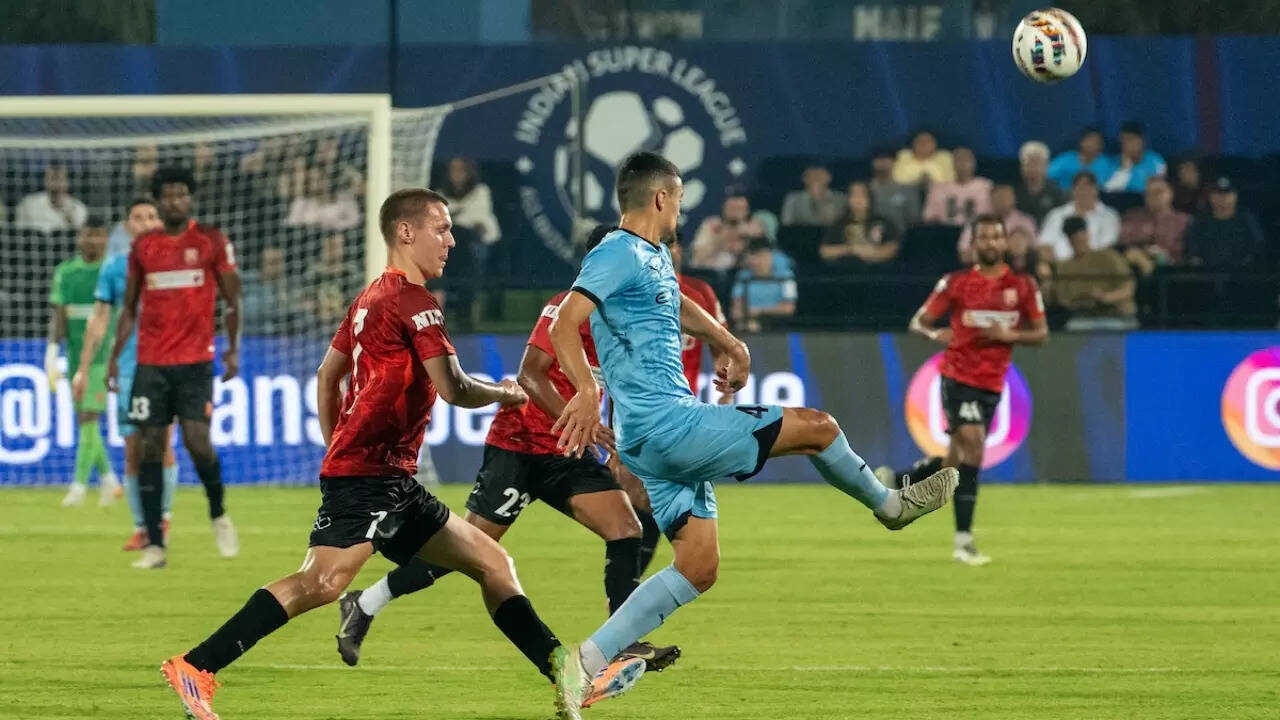 SC Delhi vs MCFC-1280