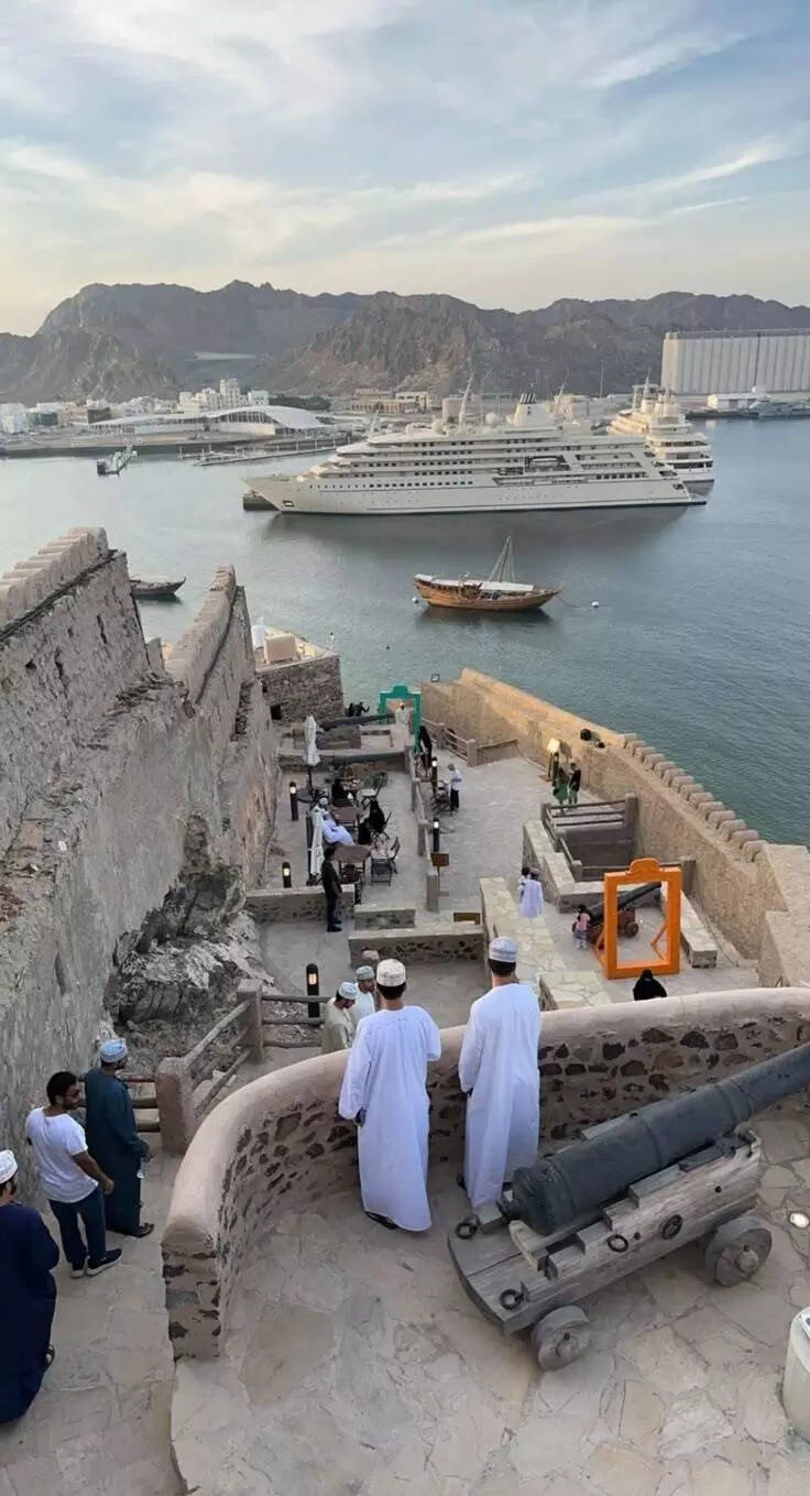 SMEs to Benefit Big From Dubai–Oman Cargo Corridor