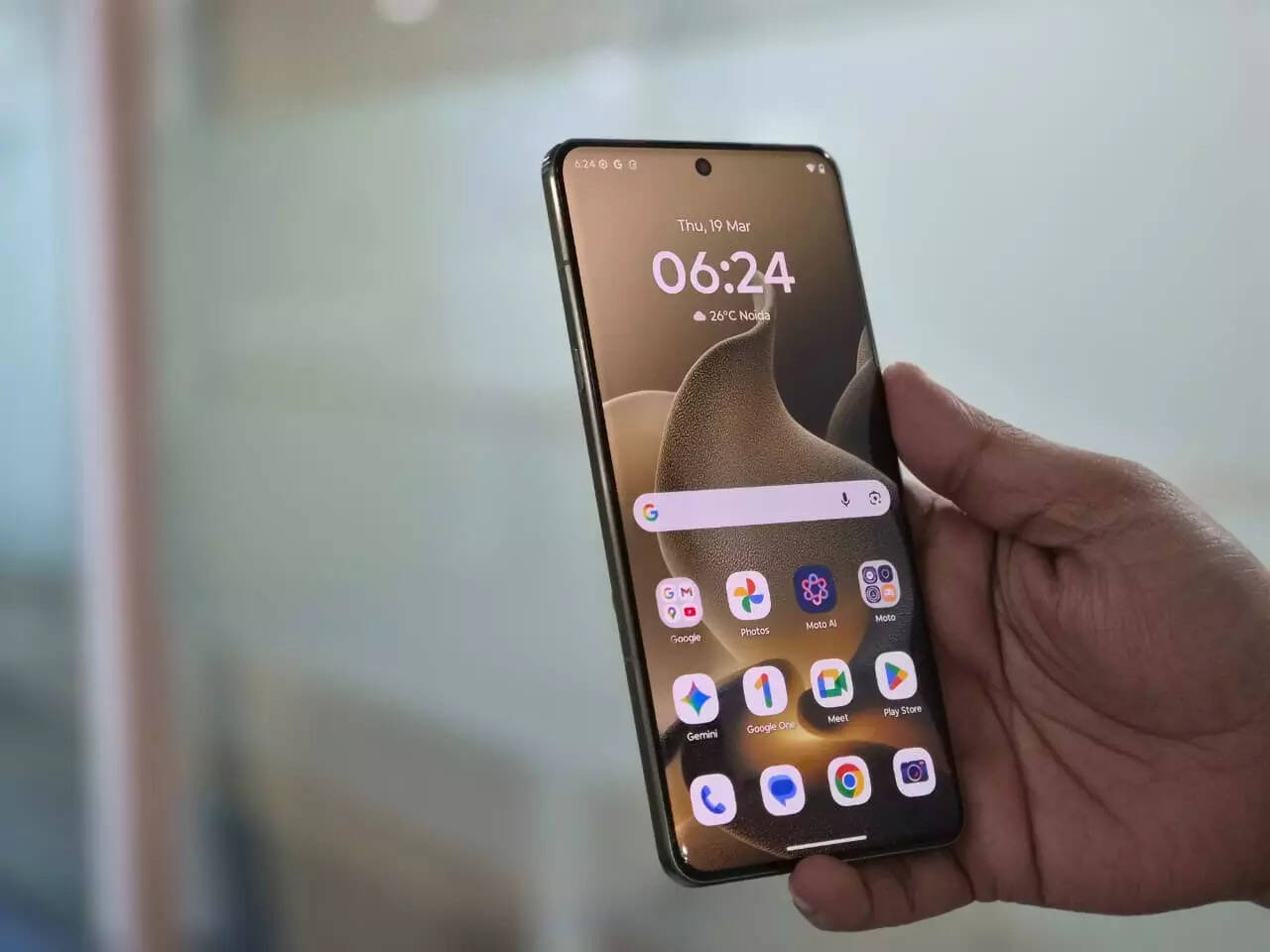 Motorola Signature front look