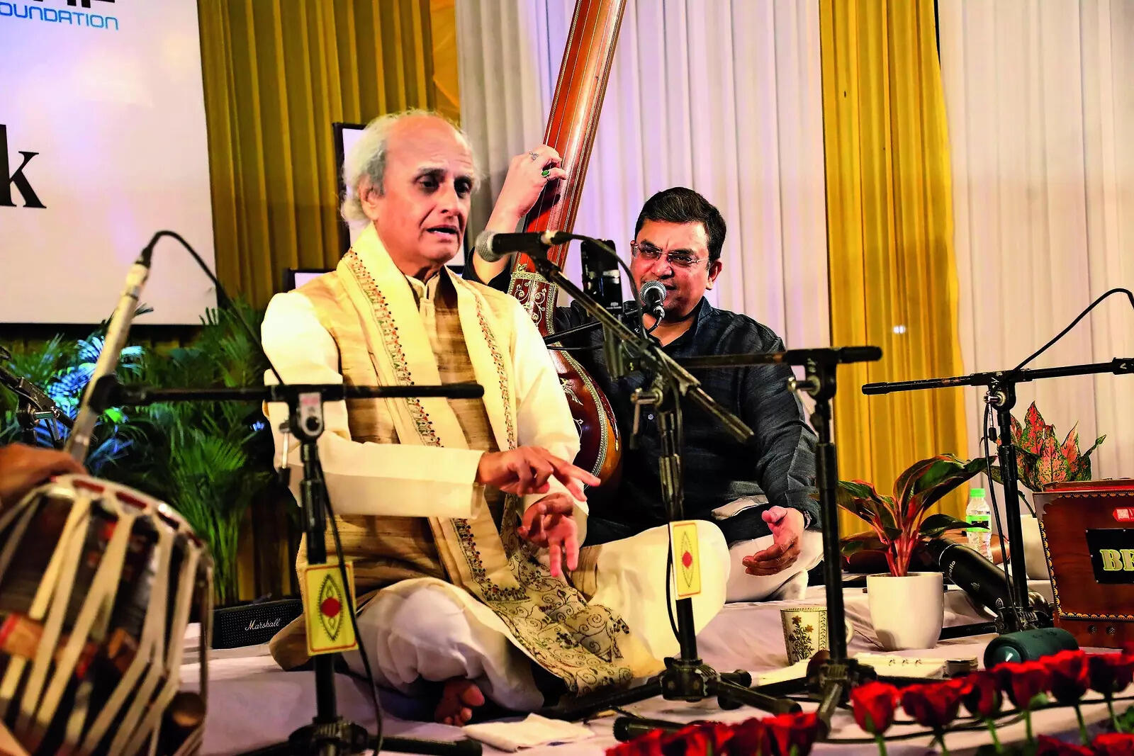 Veteran Hindustani vocalist Ulhas Kashalkar was accompanied by Suresh Talwalkar on the Tabla and Vinay Mishra on the Harmonium Veteran Hindustani vocalist Ulhas Kashalkar was accompanied by Suresh Talwalkar on the Tabla and Vinay Mishra on the Harmonium