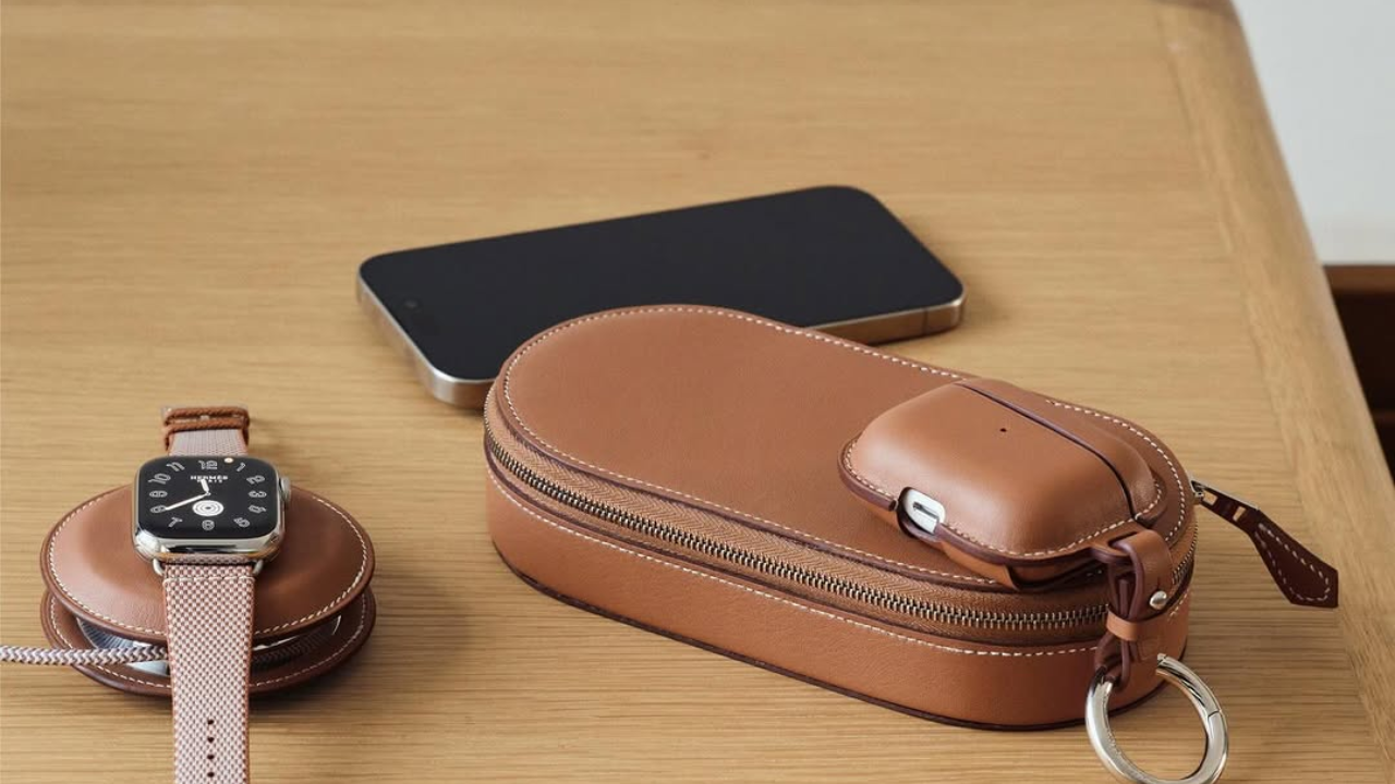 ₹5 Lakh Hermès Phone Charger