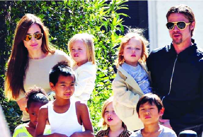 Angelina and Brad with their kids
