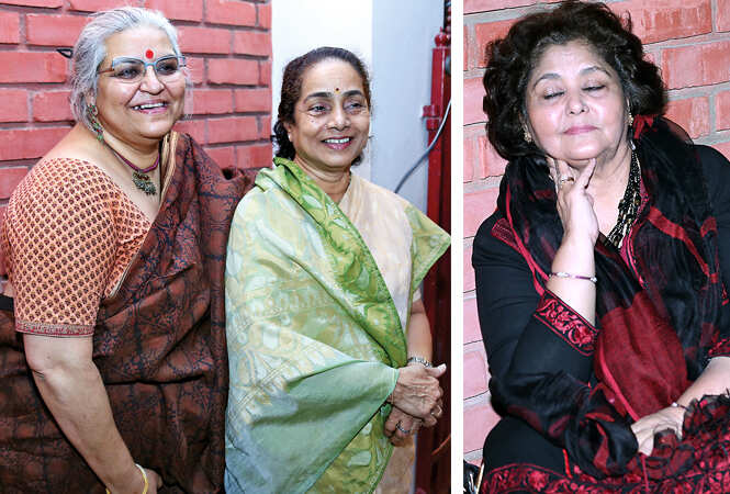 Madhavi Kuckreja (L) and Shruti Sadolikar Katkar with Talat Aziz (BCCL)