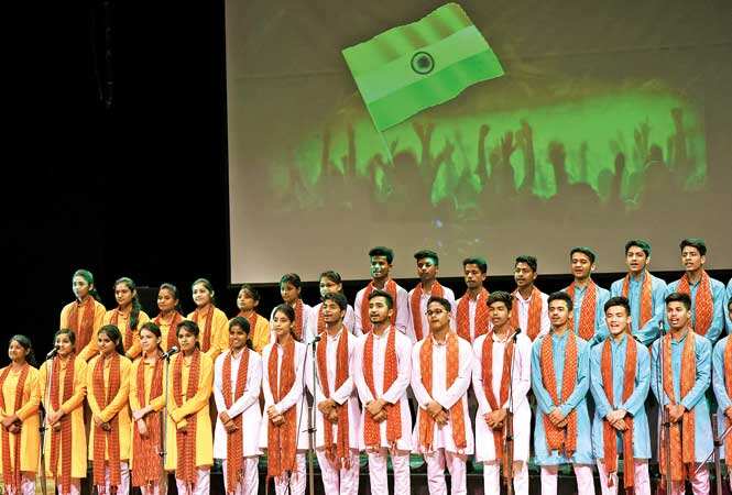 R-Day-package-Schools