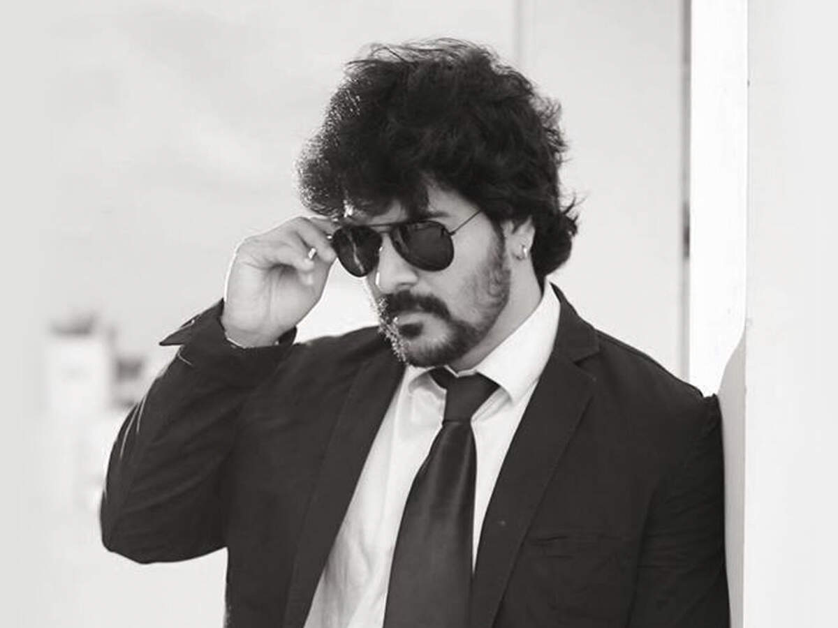 Srinish Aravind 4
