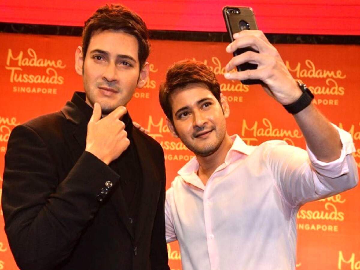 Mahesh's waz statue