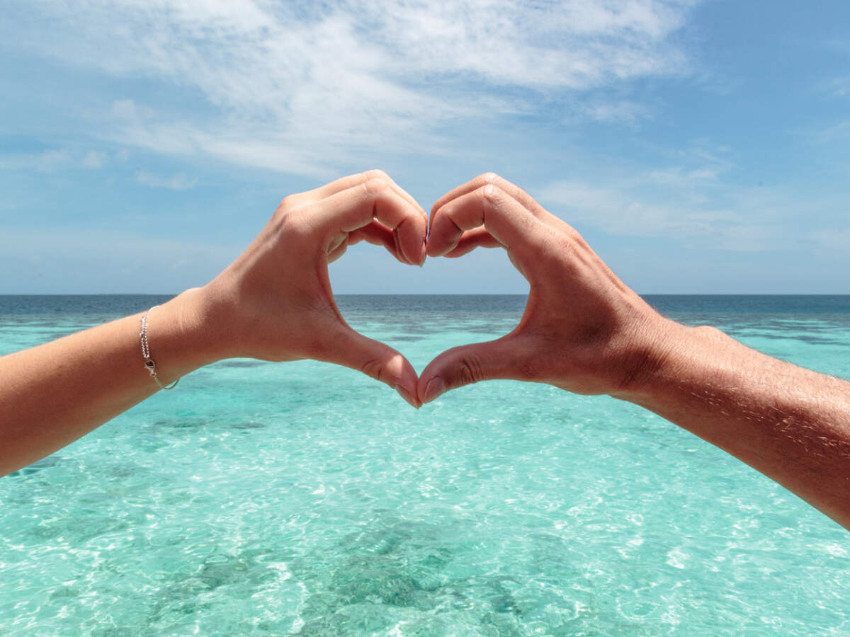Happy Promise Day 2020: Facebook & Whatsapp status