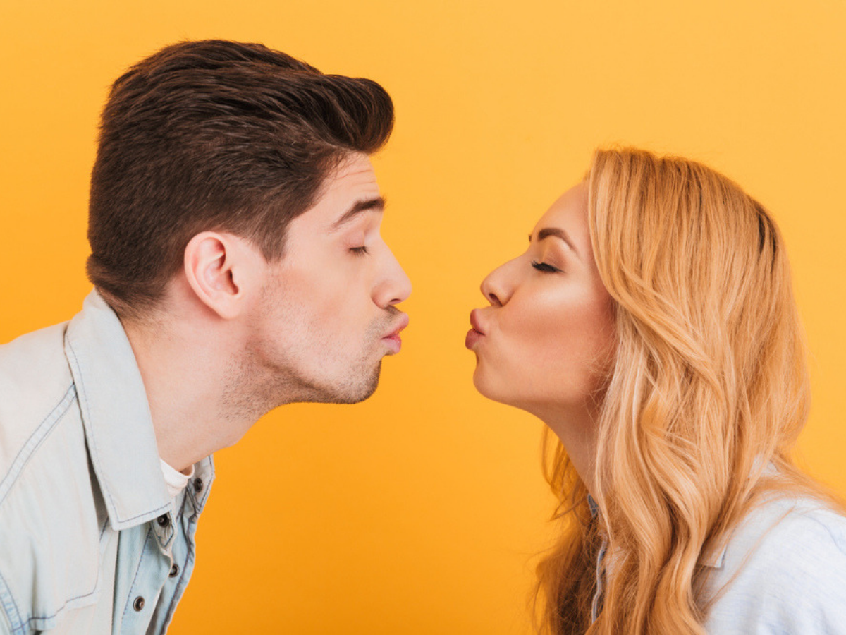 Happy Kiss Day 2020