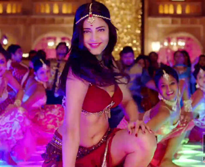 Shruti-Haasans-item-song-Madamiyan-for-Tevar-with-Arjun-Kapoor_VP-7