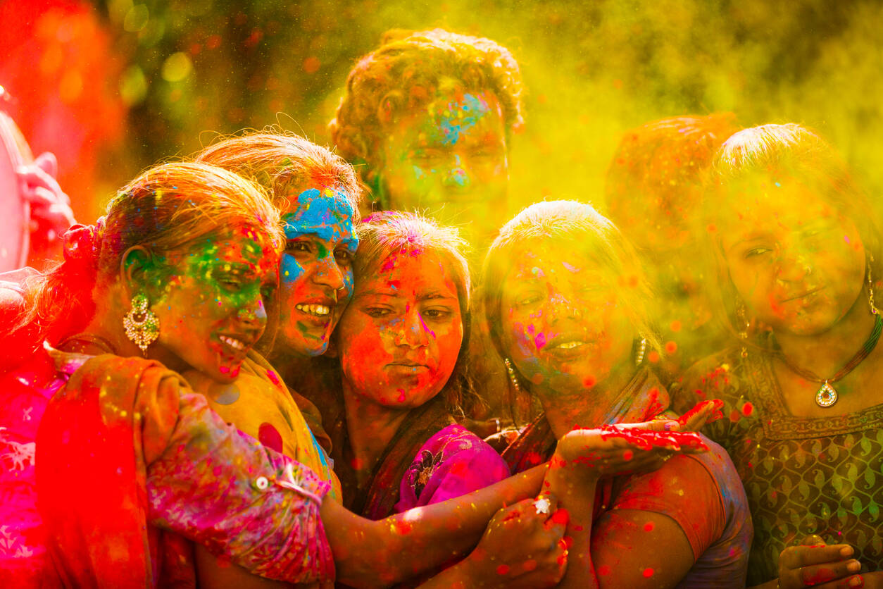 Happy Holi 2020: greetings, messages, cards