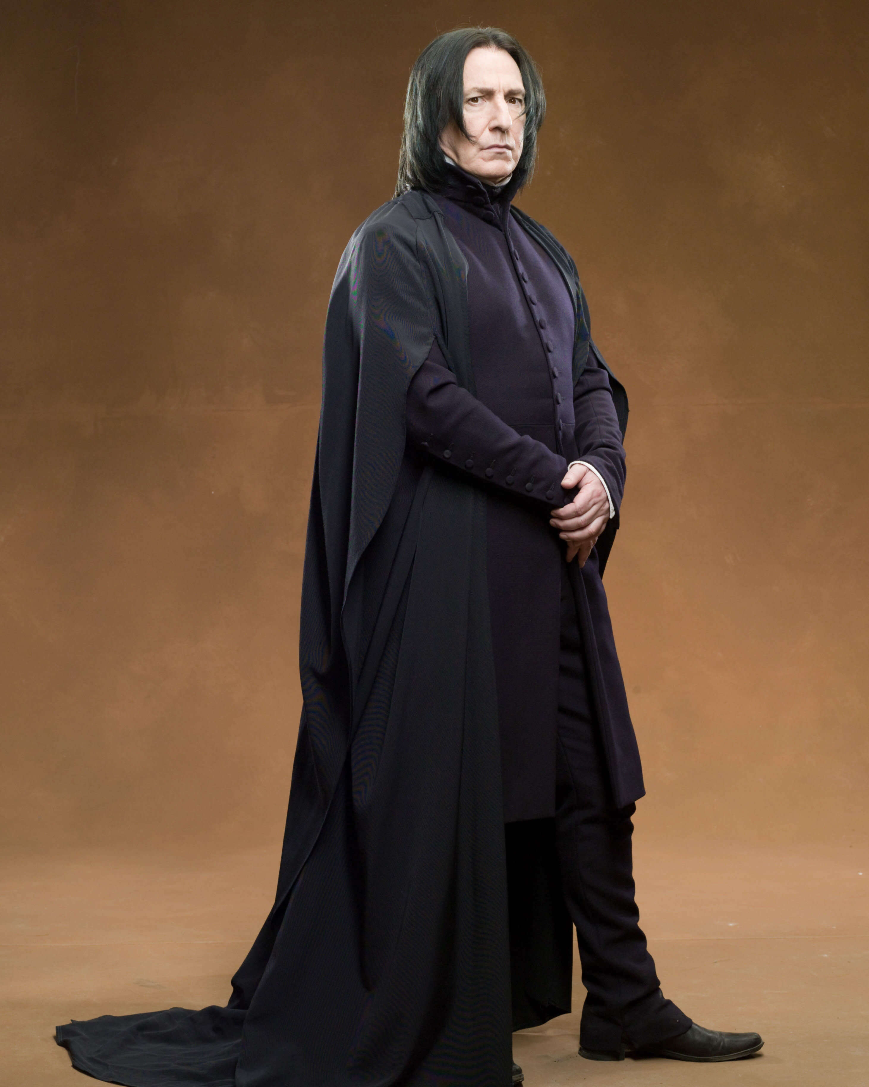 SeverusSnape_WB_F5_SeverusSnapeFullbody_Promo_080615_Port