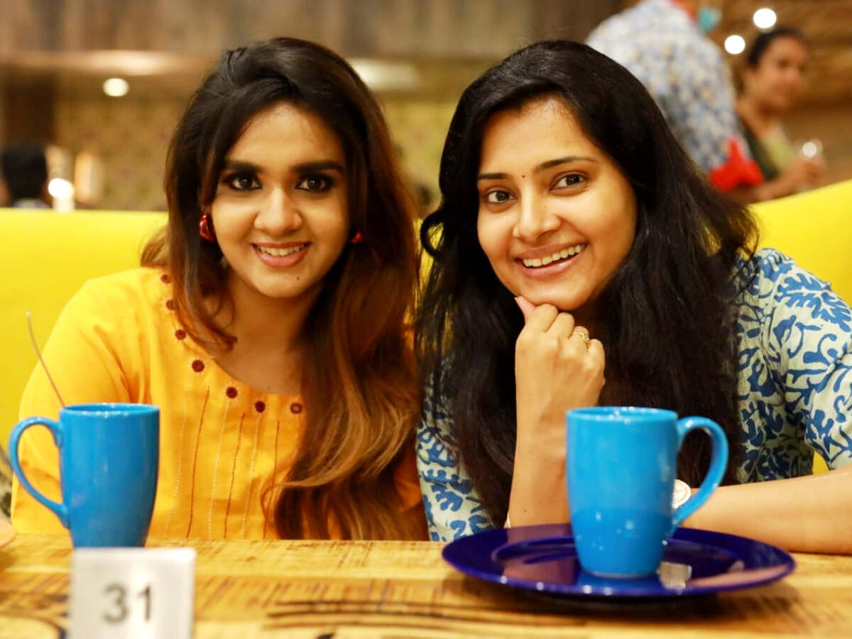 Here's how Sruthi Raj celebrated her birthday with Sahana Sheddy; watch
