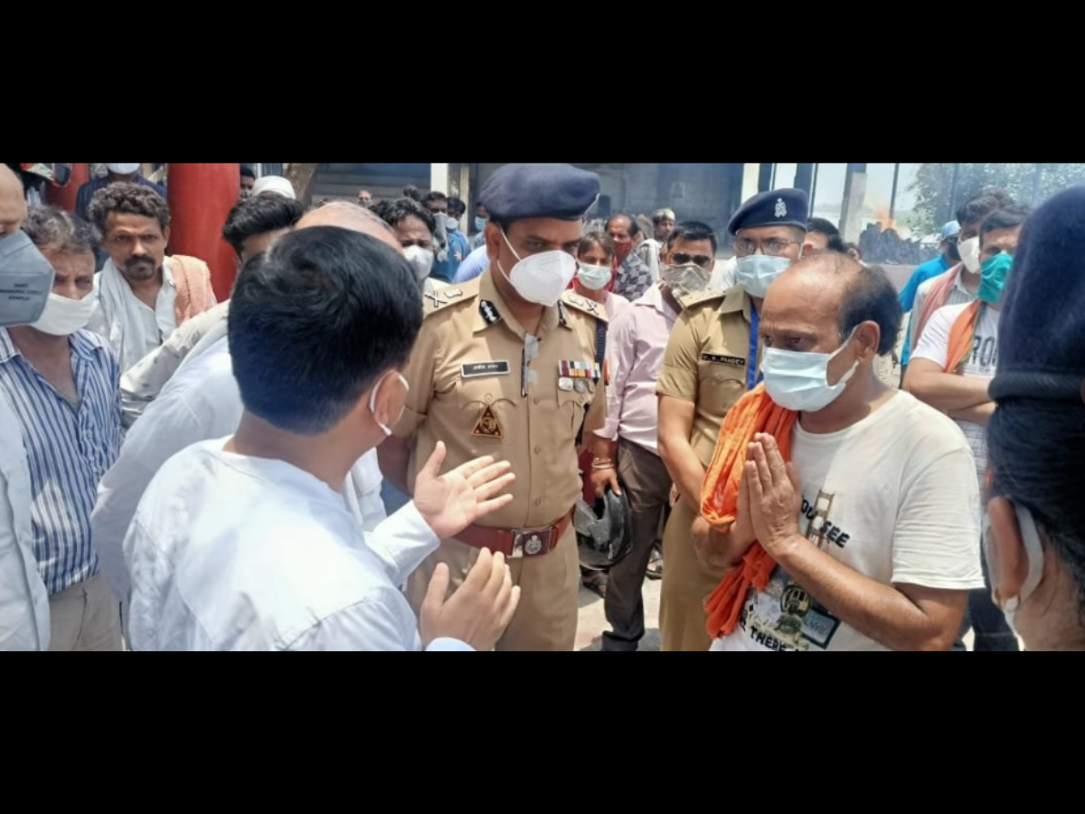 District and Police officials met Vandana Mishra's family members and apologised and conveyed President Kovind condolence message
