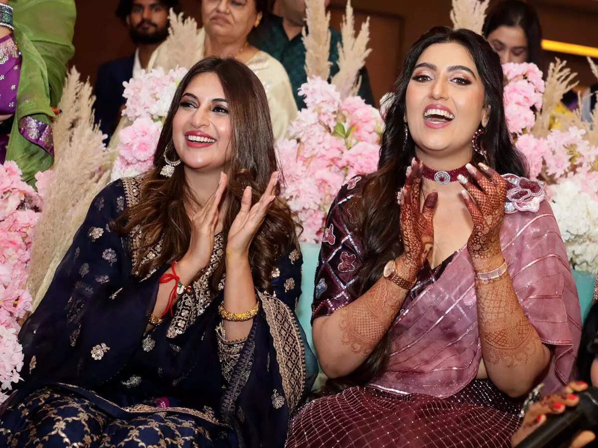 ​Divyanka Tripathi too came to attend Shireen's wedding