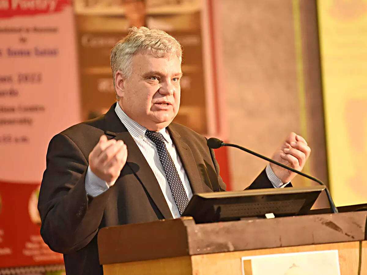 Oleg Osipov, Director, Russian House at the event