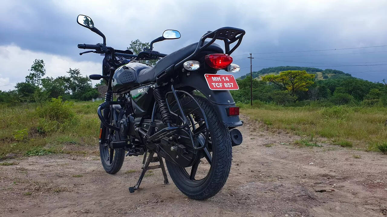 bajaj ct 125x review tail lamp