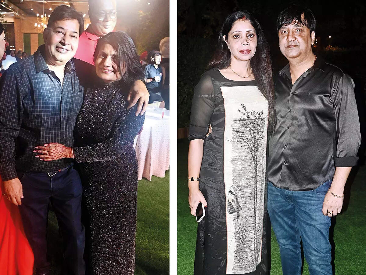 (L) Rajesh and Mamta Awasthi (R) Rashmi and Manoj Shukla