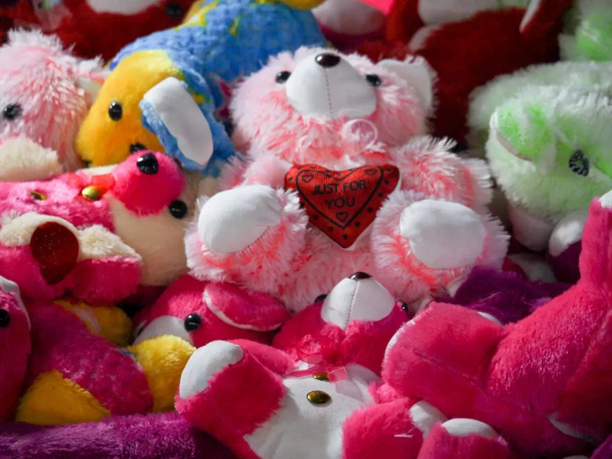 Happy Teddy Day Wishes and images