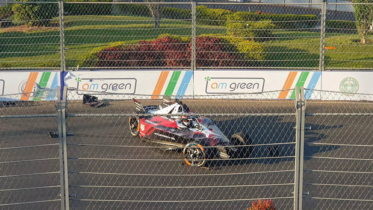 Pascal Wehrlein crash