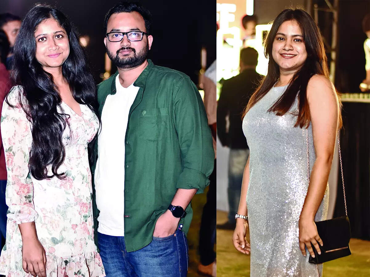 (L) Shreya Lakshmi and Debdeep Kuila (R) Saumya Singh