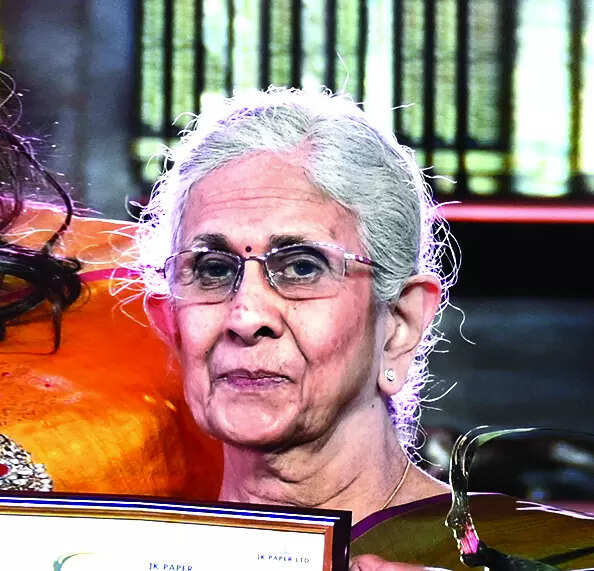 Shashi Deshpande_1 (1)
