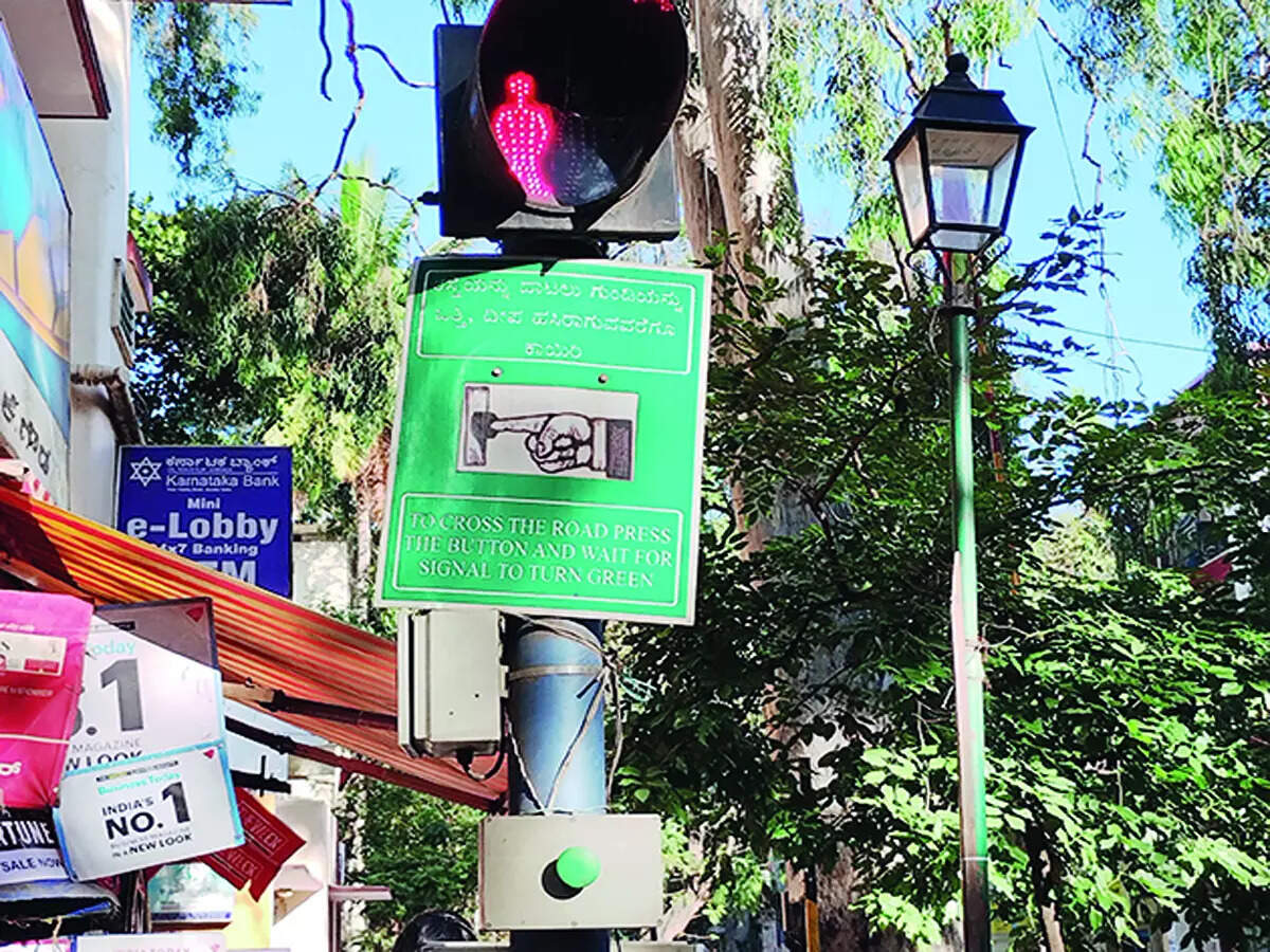 malleswaram Malleswaram Mirror Special Pelican crossing just for show?