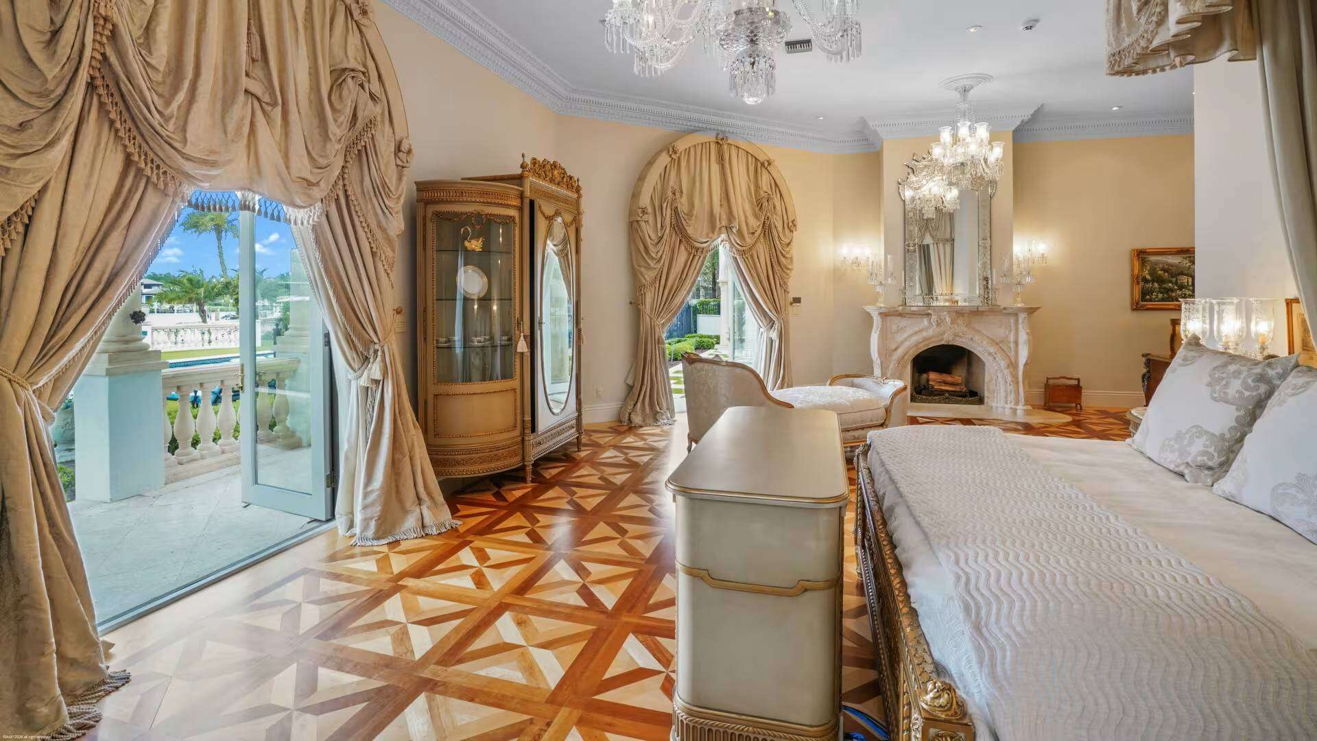 The waterfront property was built for Celine Dion in 1998.