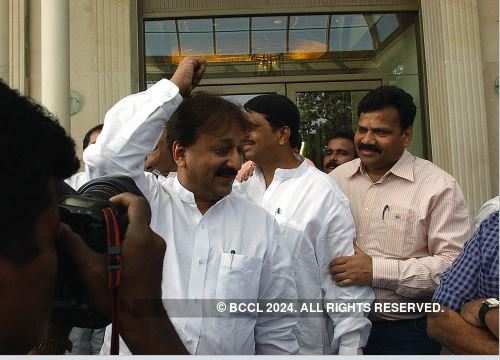 Baba Siddique: Baba Siddique Deposes Before ED In Money Laundering Case