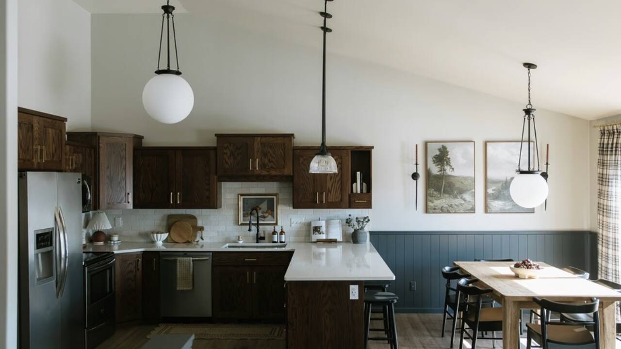​<strong>North Dakota couple transform their dated kitchen after five years of saving</strong> ​