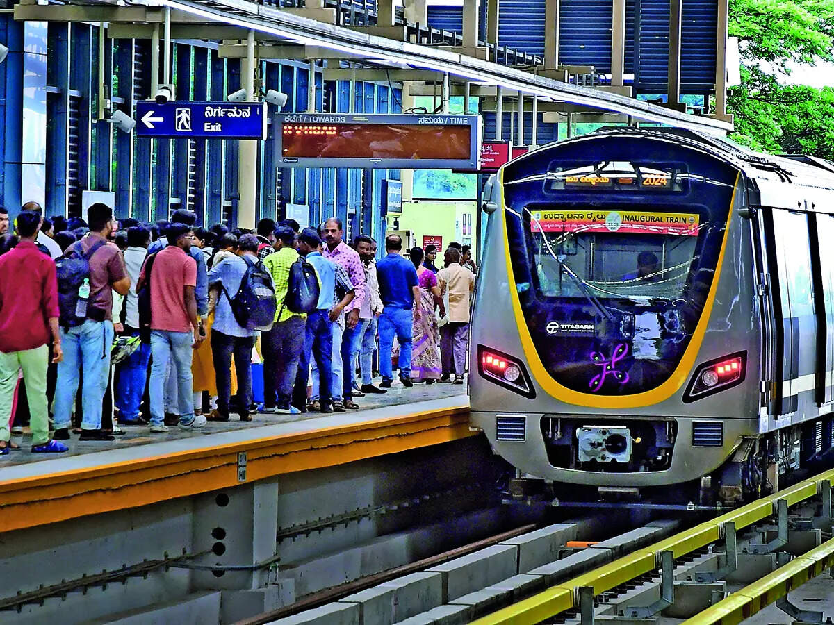 Pink Line operations delayed yet again