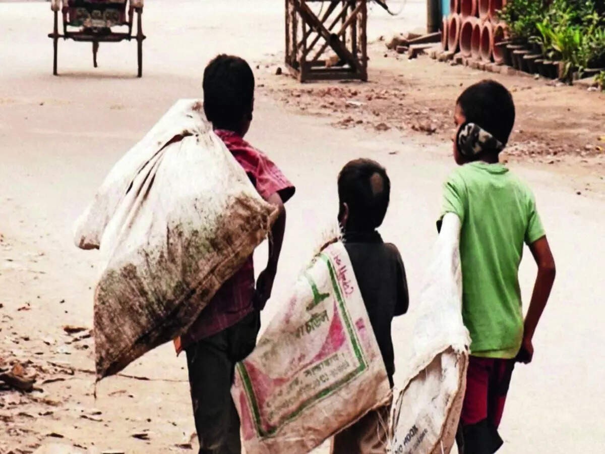 Woman 'hounded' for reporting child begging - Vimarsana News