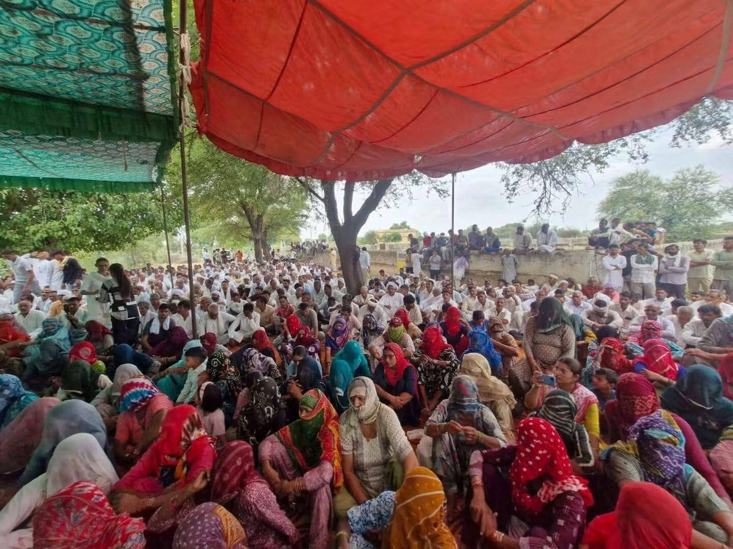 Farmers protest against the proposed Hansiyawas reservoir project in Churu (2).jpeg