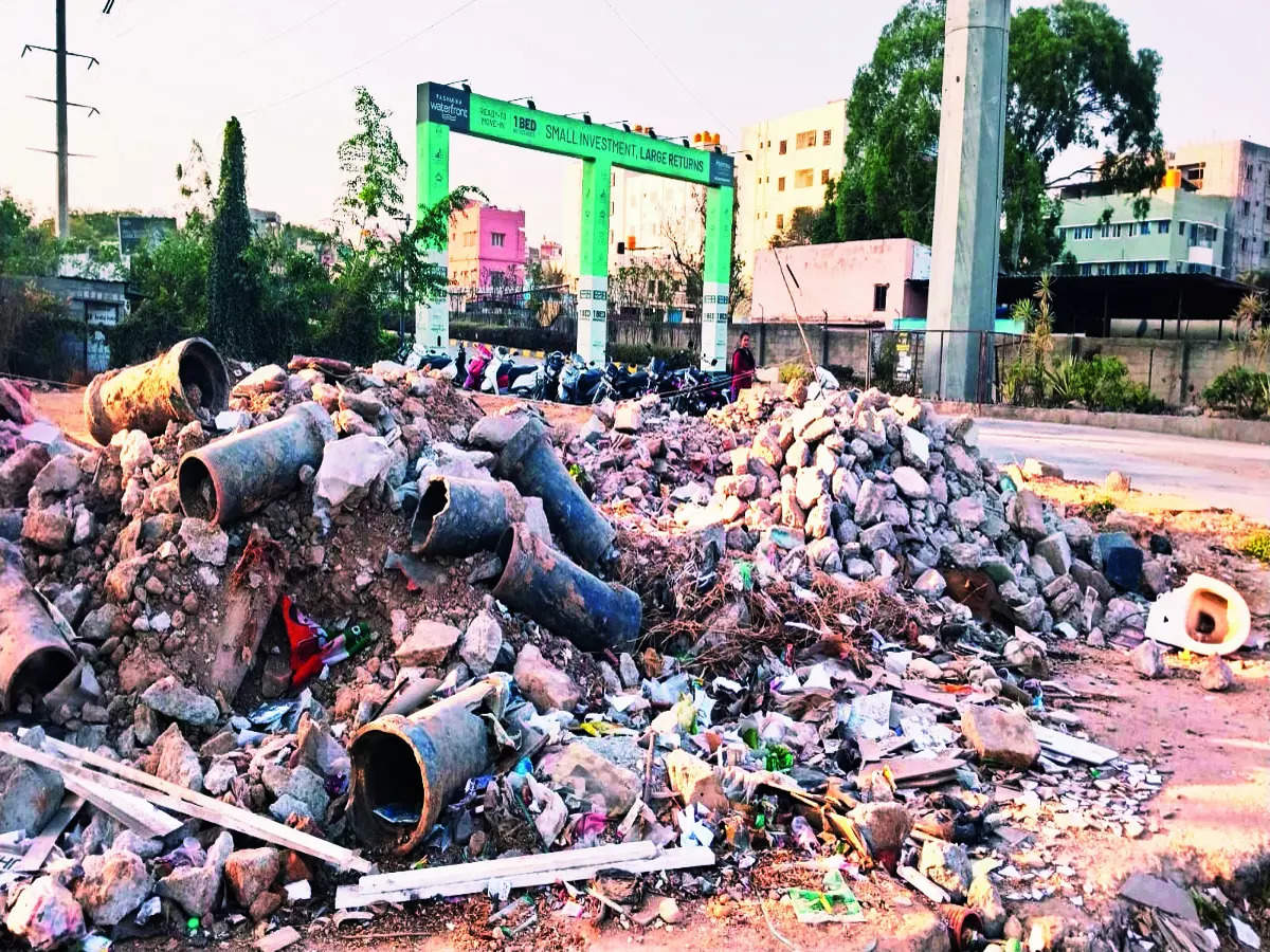 Bhattarahalli residents demand immediate action from BBMP