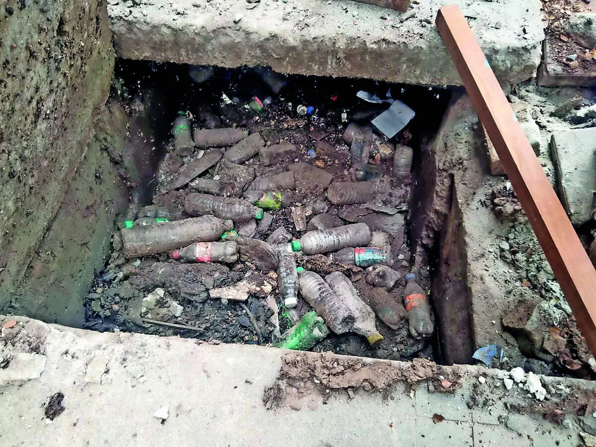 Flood fury erupts as silt chokes Indiranagar drains