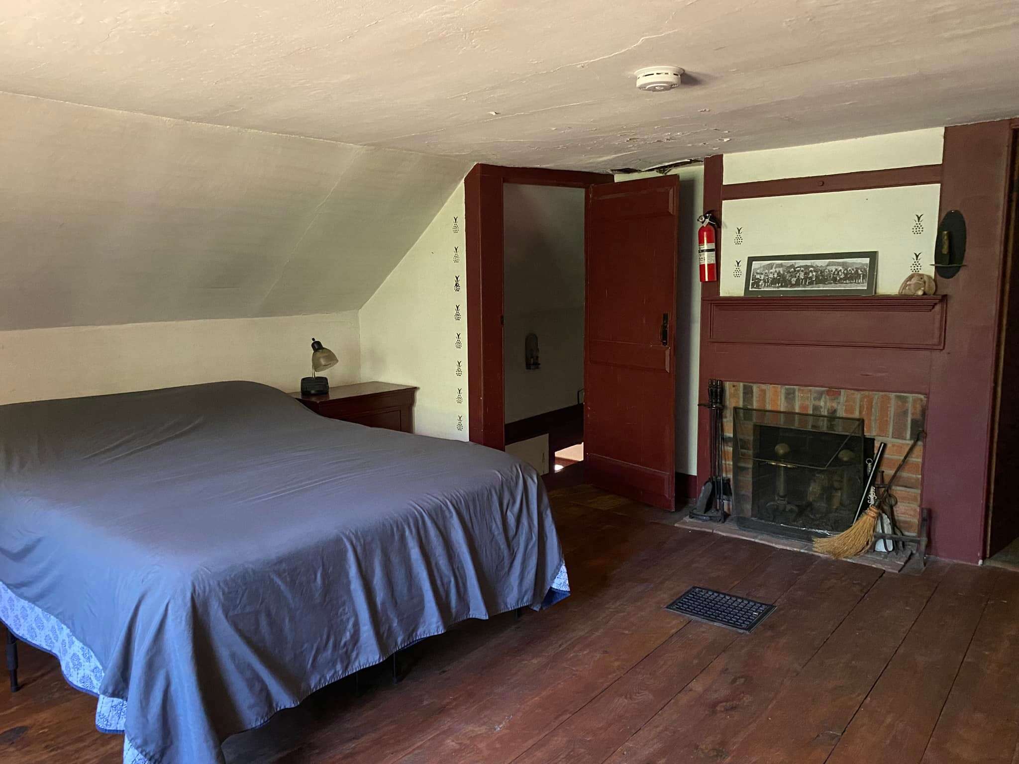 The Conjuring House, Rhode Island_FB