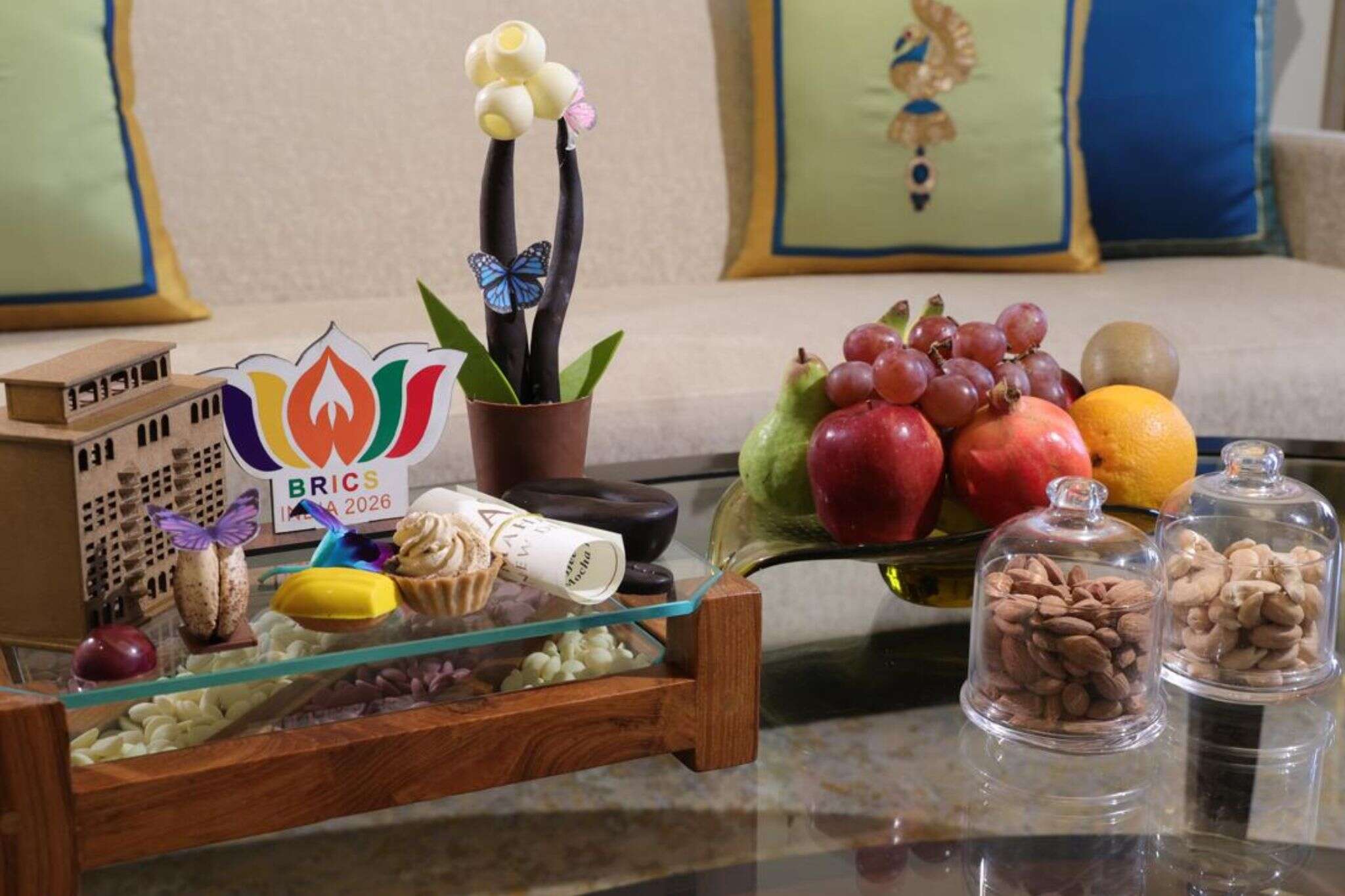 Goodies inside the room-Taj Mahal, New Delhi