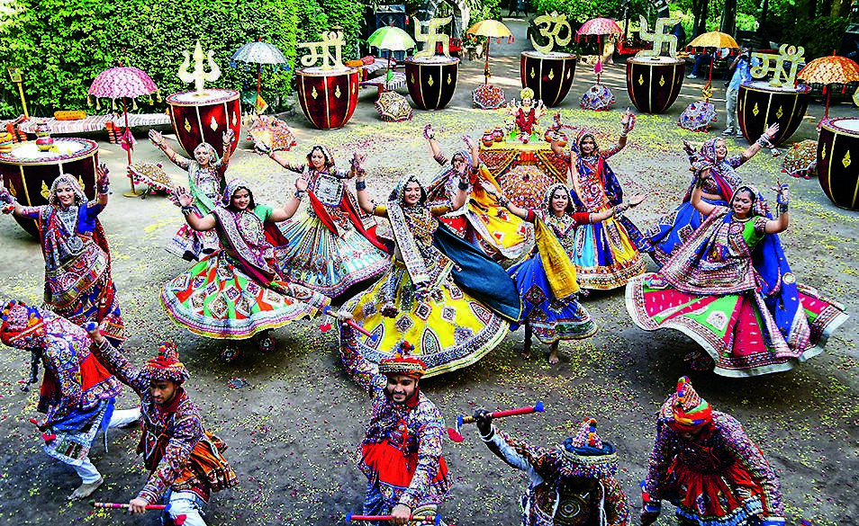 Garba_Reherasal_Navratri.jpg