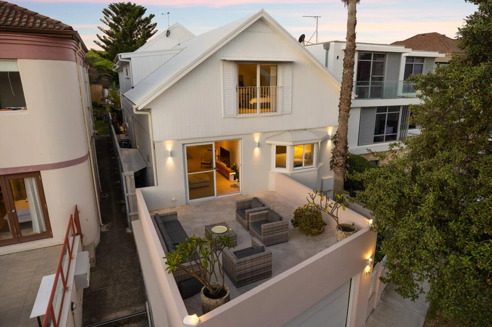 The terrace living