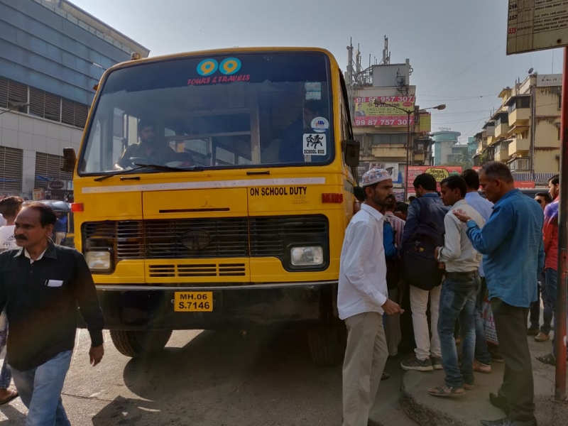 mumbai: 2,000 private buses deployed as BEST strike continues