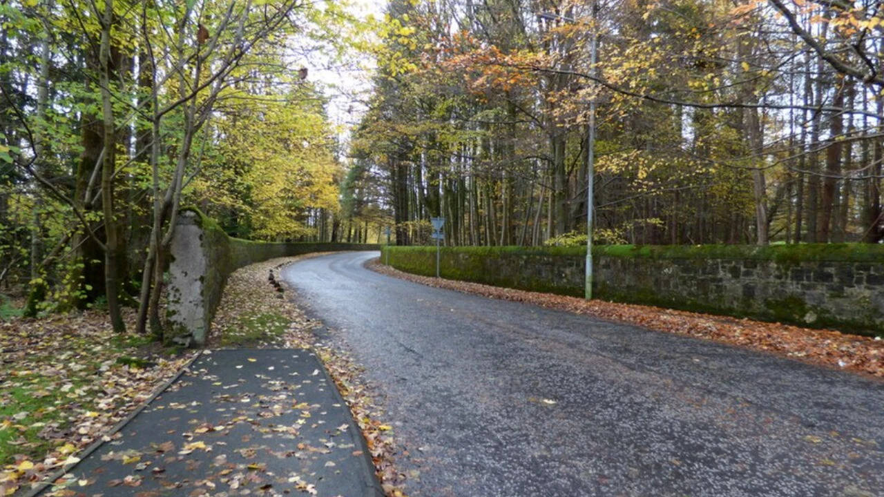 Houston_Road_-_geograph